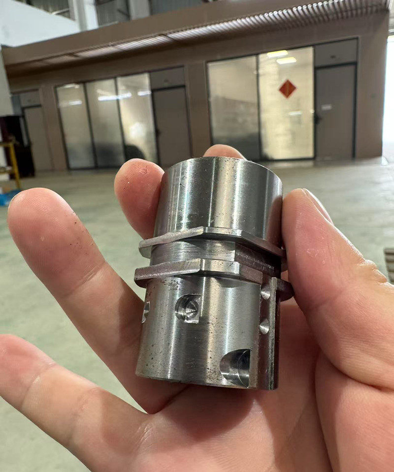 ����CNC�ӹ�27